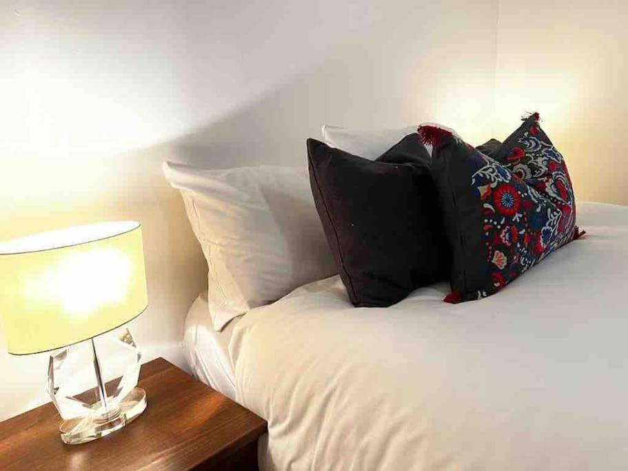 Barbican Pad By Condokeeper ลอนดอน ภายนอก รูปภาพ