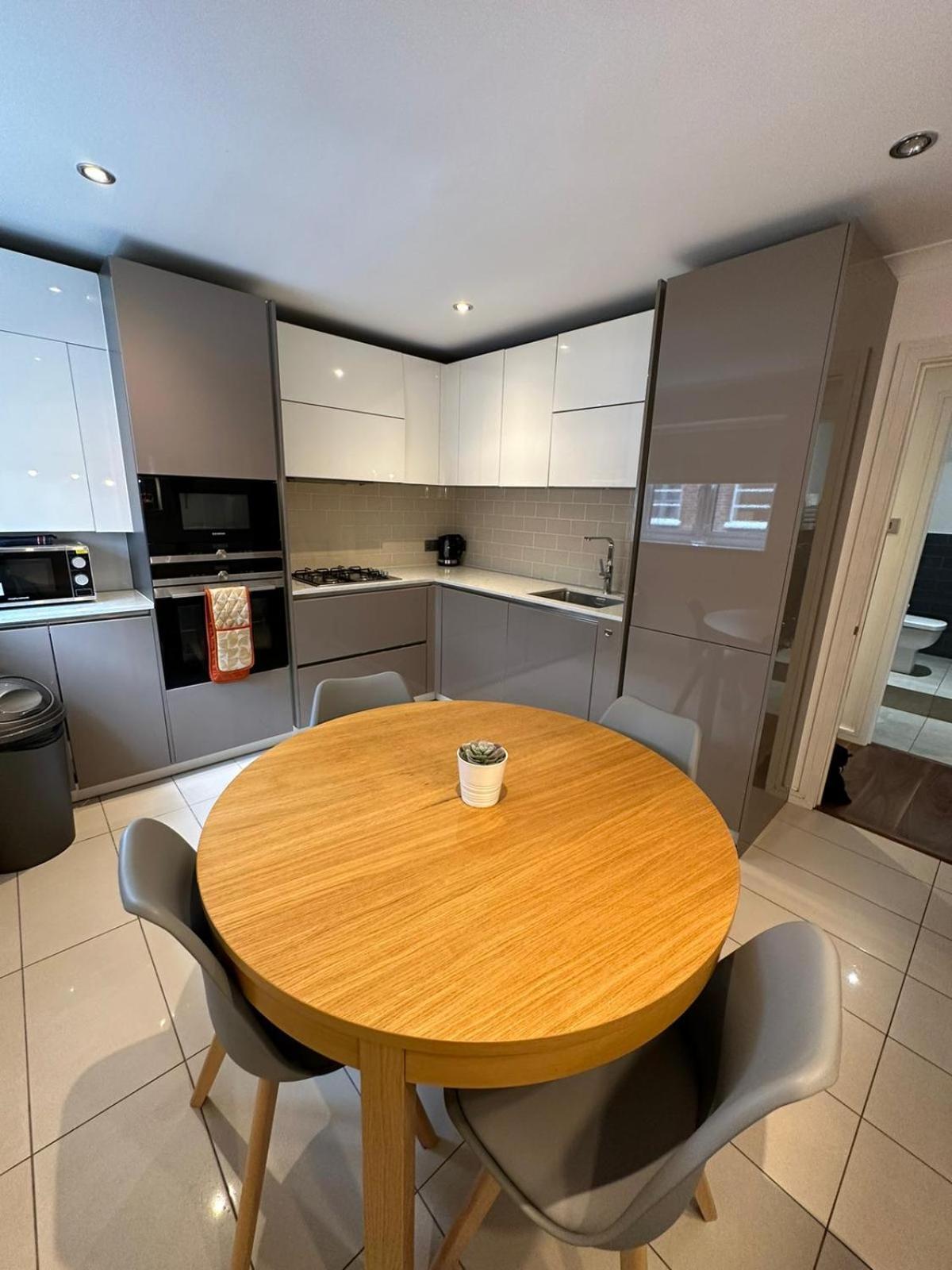 Barbican Pad By Condokeeper ลอนดอน ภายนอก รูปภาพ