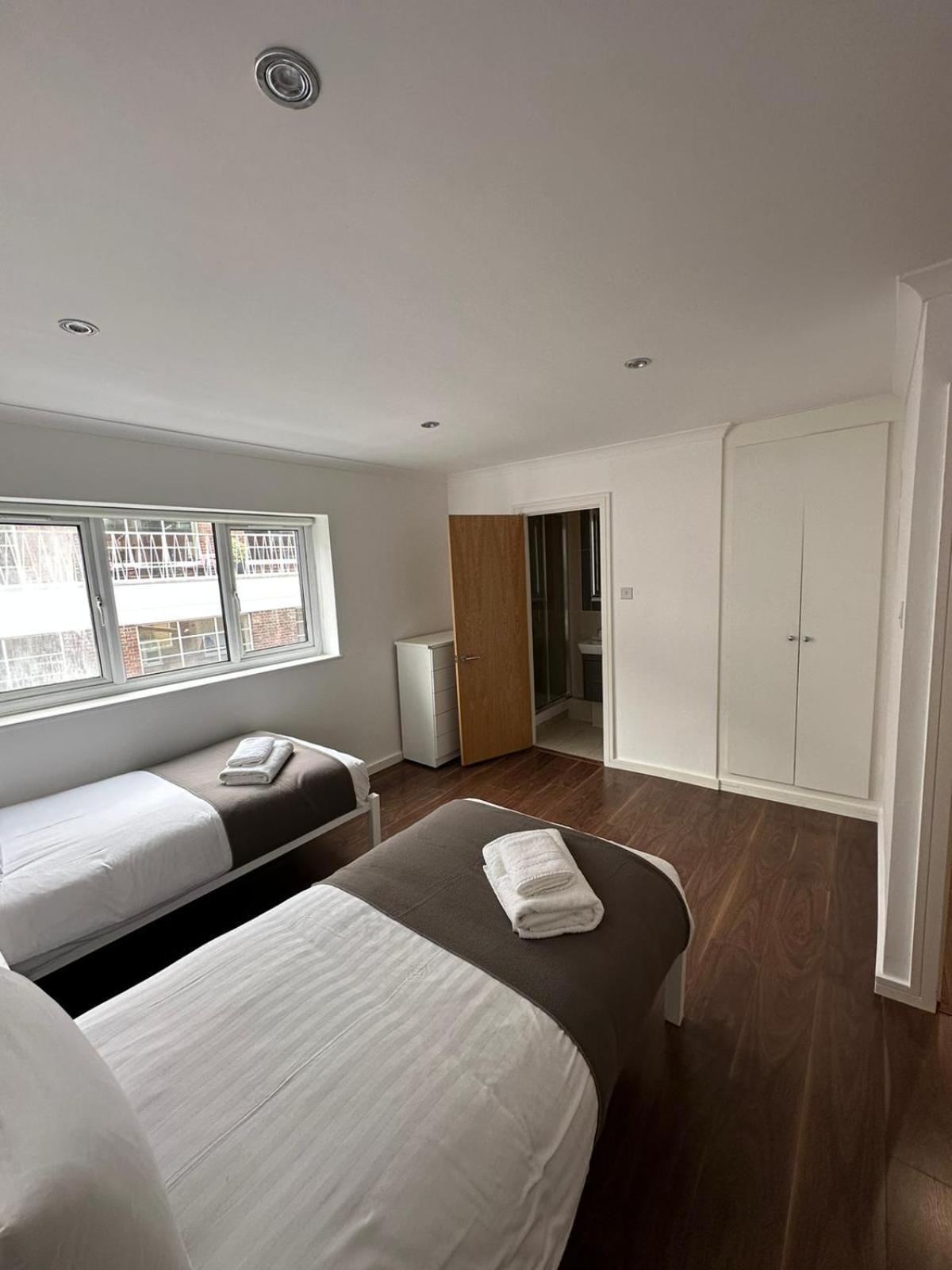 Barbican Pad By Condokeeper ลอนดอน ภายนอก รูปภาพ